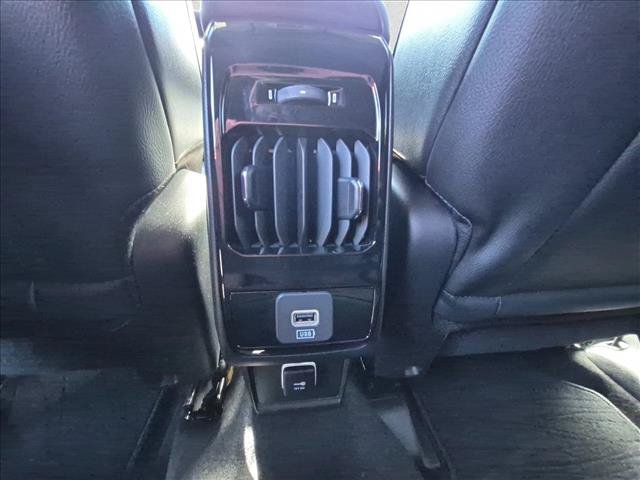 Used 2026 Jeep Compass Latitude AWD/4WD image 16