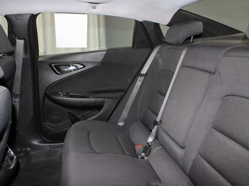 Used 2024 Chevrolet Malibu LT FWD image 22