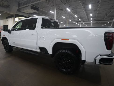Used 2025 GMC Sierra 2500 AT4 w/ AT4 Preferred Package AWD/4WD image 31