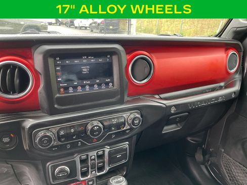 Used 2018 Jeep Wrangler Unlimited Rubicon w/ LED Lighting Group AWD/4WD image 7