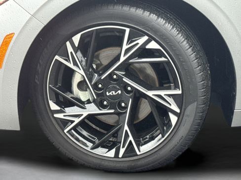 Certified 2025 Kia K5 GT-Line w/ GT-Line Premium Package FWD image 34
