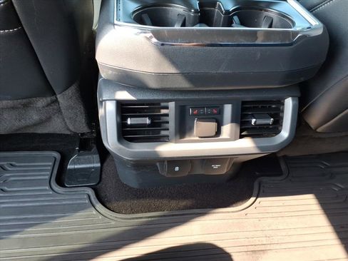 Used 2021 Ford F150 Lariat w/ Equipment Group 502A High AWD/4WD image 9