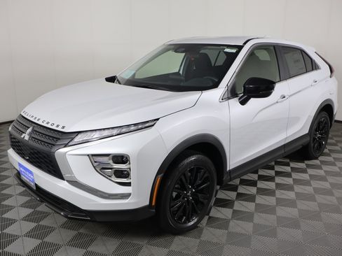 New 2026 Mitsubishi Eclipse Cross LE image 10