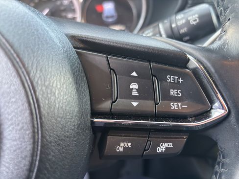 Used 2020 MAZDA CX-5 Touring image 11