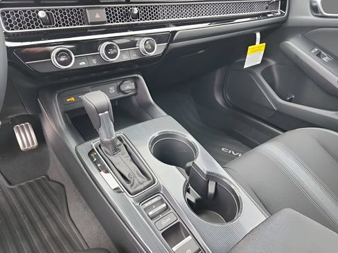 New 2026 Honda Civic Sport image 18