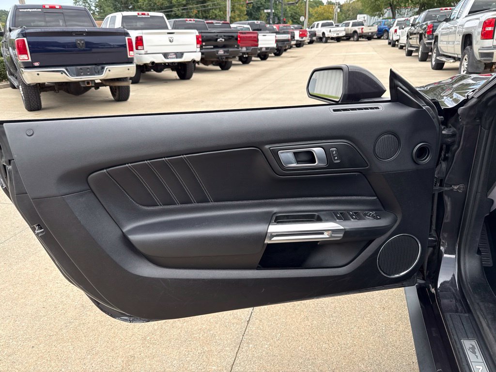 Used 2022 Ford Mustang Premium RWD image 26