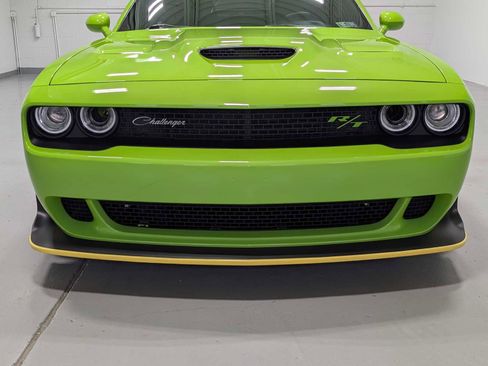 Used 2023 Dodge Challenger R/T Scat Pack image 2