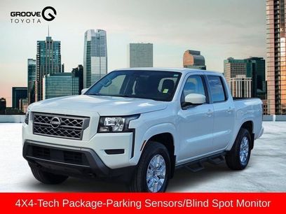 Used 2022 Nissan Frontier SV w/ Technology Package