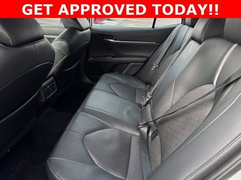 Used 2023 Toyota Camry XSE image 5