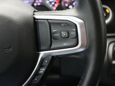 Used 2021 RAM 1500 Laramie image 24