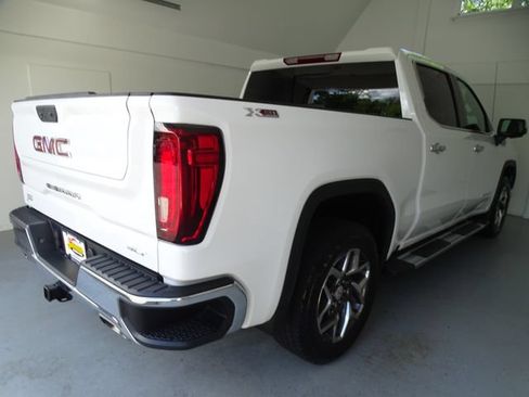 Certified 2024 GMC Sierra 1500 SLT w/ SLT Premium Package AWD/4WD image 26