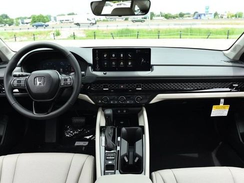 New 2026 Honda Accord EX-L image 7