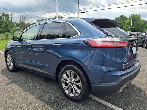 Used 2019 Ford Edge Titanium w/ Cold Weather Package AWD/4WD image 7