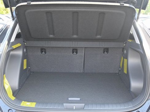 Used 2025 Hyundai Kona SEL image 6