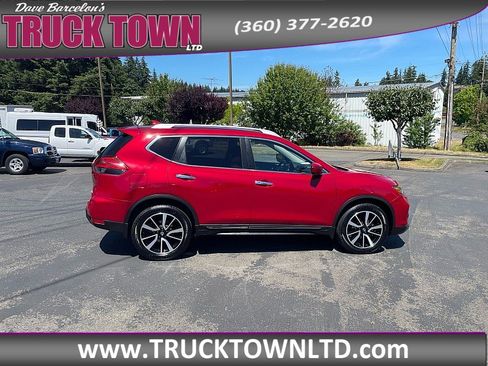 Used 2017 Nissan Rogue SL w/ SL Premium Package AWD/4WD image 6