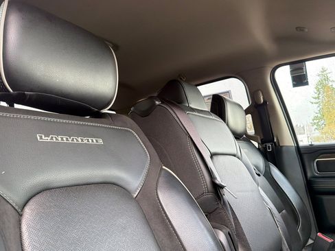 Used 2020 RAM 1500 Laramie image 16