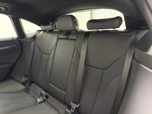 Used 2023 BMW i4 eDrive40 w/ Premium Package image 38