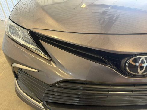 Used 2024 Toyota Camry LE AWD/4WD image 4