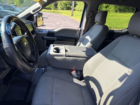 Used 2016 Ford F150 XLT AWD/4WD image 11