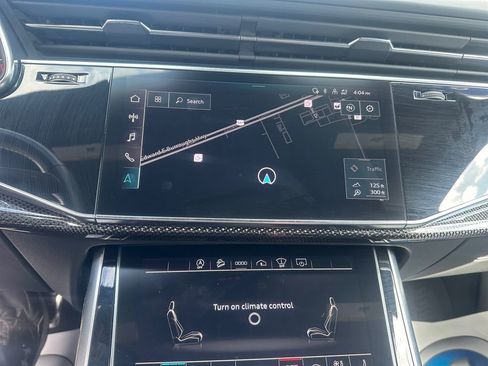 Used 2022 Audi SQ8 Prestige image 12