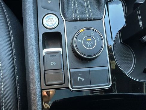 Used 2023 Volkswagen Atlas Cross Sport SEL R-Line image 32