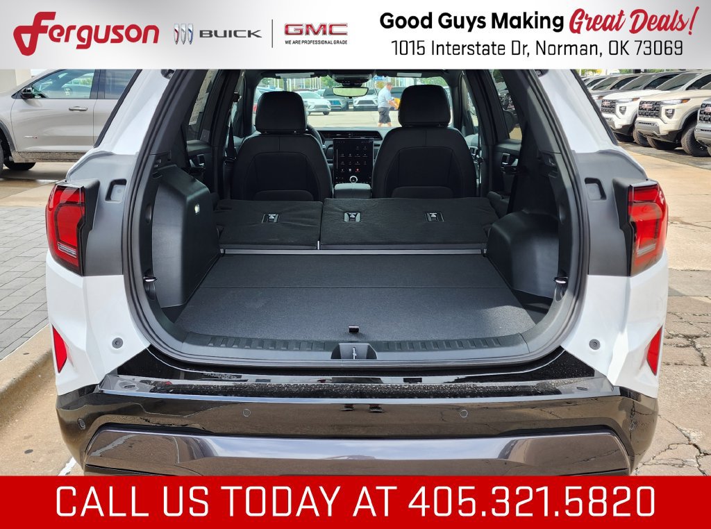 New 2027 GMC Terrain AT4 w/ Convenience Package III AWD/4WD image 53