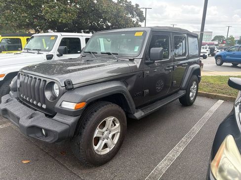 Used 2021 Jeep Wrangler Unlimited Sport AWD/4WD image 1