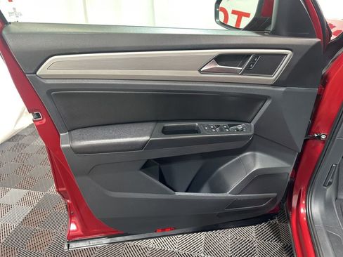 Used 2019 Volkswagen Atlas SE w/ Towing Package image 23