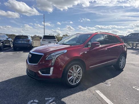 Used 2023 Cadillac XT5 Sportv w/ Technology Package image 8