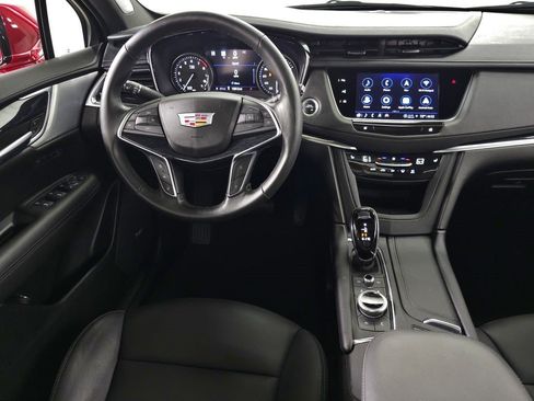 Certified 2024 Cadillac XT5 Premium Luxury w/ Technology Package AWD/4WD image 21