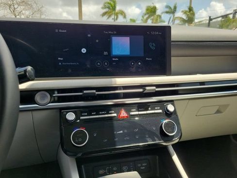 Used 2025 Hyundai Tucson SEL FWD image 24