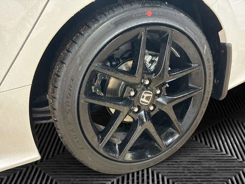 New 2026 Honda Civic Sport image 9