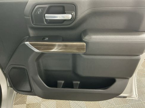 Used 2020 Chevrolet Silverado 2500 LT w/ All Star Edition image 9