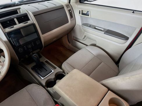 Used 2011 Ford Escape XLT image 11