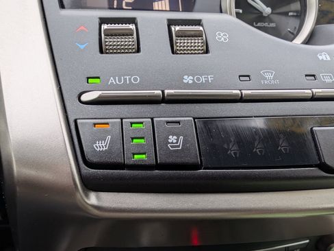 Used 2020 Lexus NX 300 F Sport image 29