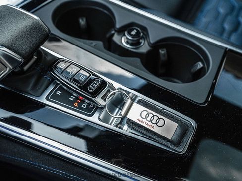 Used 2024 Audi RS 7 Performance AWD/4WD image 28