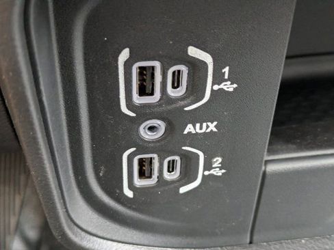 New 2026 RAM 3500 Tradesman AWD/4WD image 17