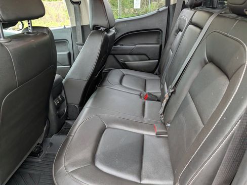 Used 2020 Chevrolet Colorado ZR2 w/ ZR2 Midnight Special Edition AWD/4WD image 22