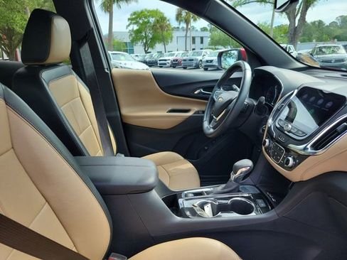 Used 2023 Chevrolet Equinox Premier FWD image 34