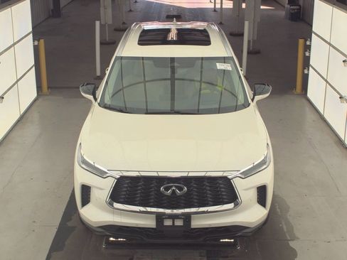 Used 2023 INFINITI QX60 Luxe w/ Vision Package image 10