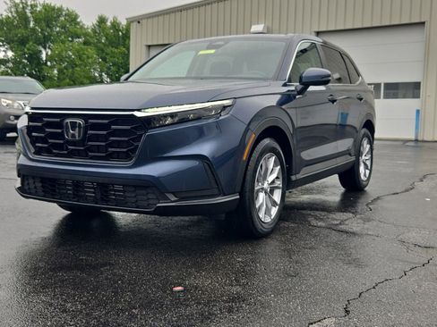 Certified 2024 Honda CR-V EX image 3