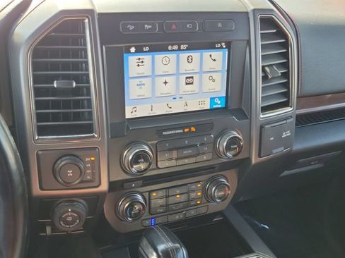 Used 2018 Ford F150 Raptor w/ Equipment Group 802A Luxury AWD/4WD image 8