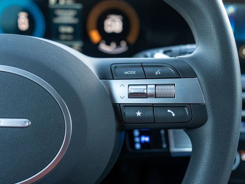 Certified 2025 Hyundai Sonata SEL image 25