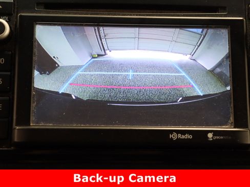 Used 2015 Toyota Tacoma PreRunner image 19