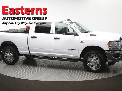 Used 2022 RAM 2500 Tradesman w/ Chrome Appearance Group AWD/4WD image 52
