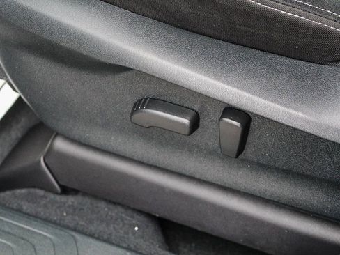 Certified 2024 Subaru Ascent Premium w/ Convenience Package image 21