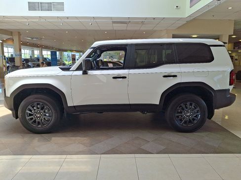 Used 2026 Toyota Land Cruiser 1958 AWD/4WD image 4