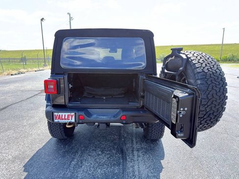 Used 2023 Jeep Wrangler Unlimited Rubicon 392 w/ Xtreme Recon 35" Tire Package AWD/4WD image 36