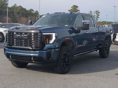 New 2026 GMC Sierra 2500 Denali Ultimate image 11