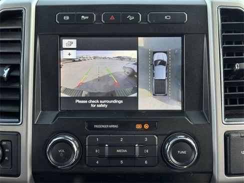 Used 2019 Ford F250 Lariat w/ Lariat Ultimate Package image 18